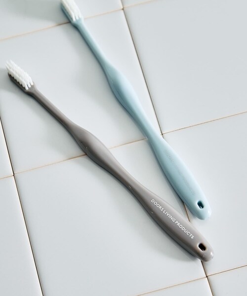URBAN RESEARCH DOORS（アーバンリサーチドアーズ）の「DOORS LIVING PRODUCTS　歯ブラシ（その他雑貨・メンズ・クールブルー/グレー・-）」の18枚目の写真