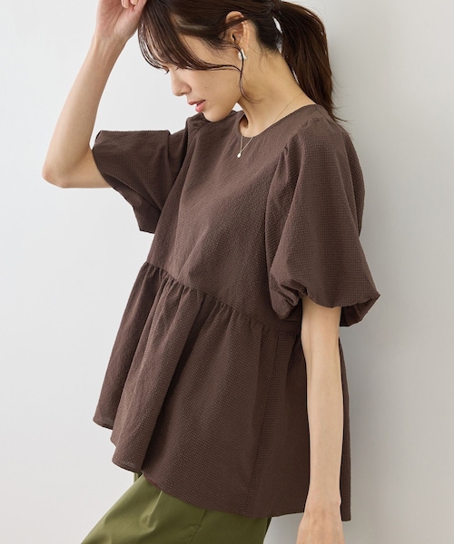 ROPE' PICNIC(ロペピクニック)の「【ベストヒット】細見えバルーンペプラムブラウス(シャツ/ブラウス・レディース・ブラック/キナリ/キナリ系/サックス/ダークブラウン・F)」の4枚目の写真
