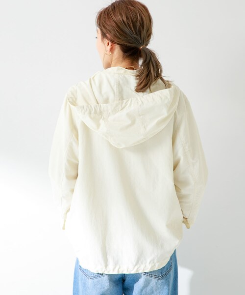 URBAN RESEARCH Sonny Label（アーバンリサーチサニーレーベル）の「撥水マウンテンパーカー（マウンテンパーカー・レディース・オフ/ブラック/ベージュ/カーキ・36/38/40）」の8枚目の写真