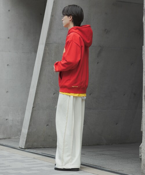 URBAN RESEARCH（アーバンリサーチ）の「鳥貴族×UR　UnuboResearch  PARKA（スウェット・メンズ・GRAY/RED/CHARCOAL/BLACK/MOCHA・M/L/XL）」の19枚目の写真