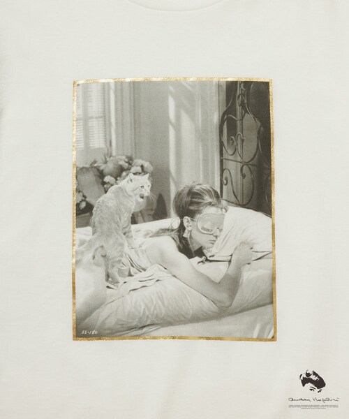 ADAM ET ROPE'（アダムエロペ）の「【AUDREY HEPBURN COLLECTION BY JUN】フォトプリント Tシャツ（Tシャツ/カットソー・レディース・ホワイト/ホワイト系・F）」の22枚目の写真