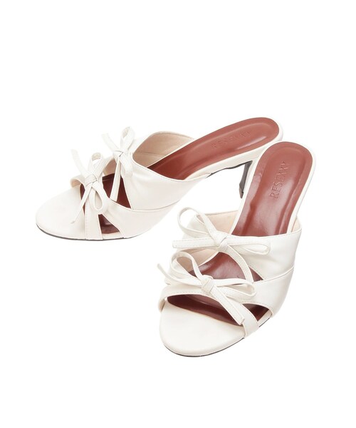 RESEXXY（リゼクシー）の「ダブルリボンピンヒールサンダル（サンダル・レディース・ホワイト/レッド・S/M/L）」の3枚目の写真