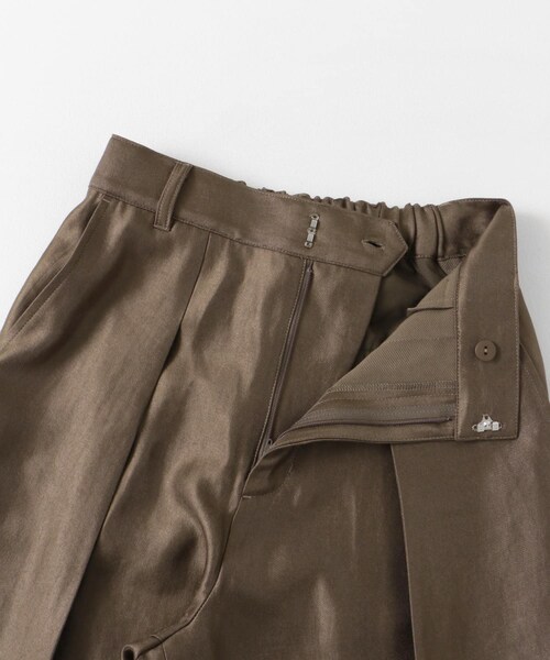 URBAN RESEARCH Sonny Label（アーバンリサーチサニーレーベル）の「シャイニーツイルサテンパンツ（その他パンツ・レディース・バター/ブラウン・36/38）」の12枚目の写真