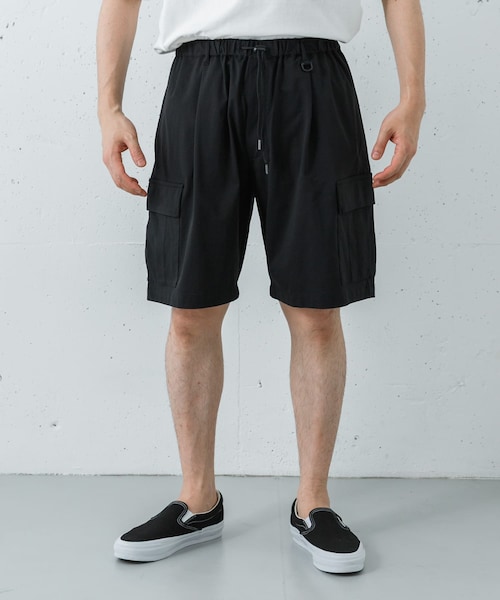 URBAN RESEARCH（アーバンリサーチ）の「Wide Dad　BREEZY TECH CARGO SHORTS（その他パンツ・メンズ・D.NAVY/BLACK/CHARCOAL・1/2）」の12枚目の写真