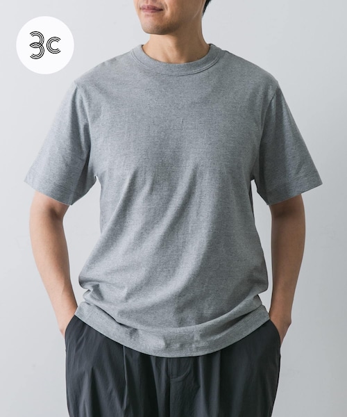 URBAN RESEARCH DOORS（アーバンリサーチドアーズ）の「『3サイズ展開』commpost　リサイクルコットンショートスリーブTシャツ（Tシャツ/カットソー・メンズ・OFF/PINK BEIGE/GRAY・4/5/6）」の2枚目の写真