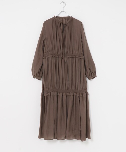 URBAN RESEARCH ROSSO（アーバンリサーチロッソ）の「ボリュームギャザーロングワンピース（ワンピース・レディース・BLACK/BROWN・Free）」の8枚目の写真