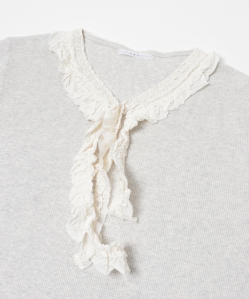 KBF（ケイビーエフ）の「レースフリルワッフルプルオーバー（Tシャツ/カットソー・レディース・CHARCOAL/OATMEAL・One）」の7枚目の写真