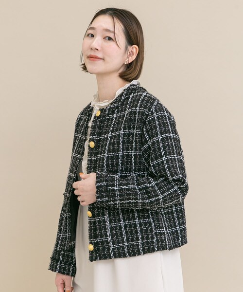 URBAN RESEARCH ROSSO（アーバンリサーチロッソ）の「『WEB限定』ツイードノーカラージャケット（ノーカラージャケット・レディース・OFF/BLACK・Free）」の22枚目の写真