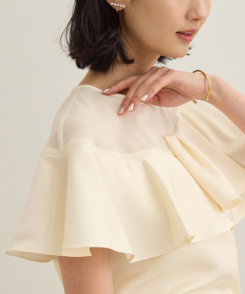 ROPE'(ロペ)の「サテンラッフルブラウス/洗える(シャツ/ブラウス・レディース・ブラック/オフホワイト・F)」の6枚目の写真