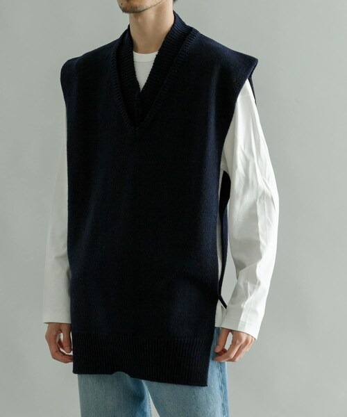 URBAN RESEARCH(アーバンリサーチ)の「Maison Margiela STOLE(ベスト・メンズ・695F D.grn/511F NAVY・S)」の2枚目の写真