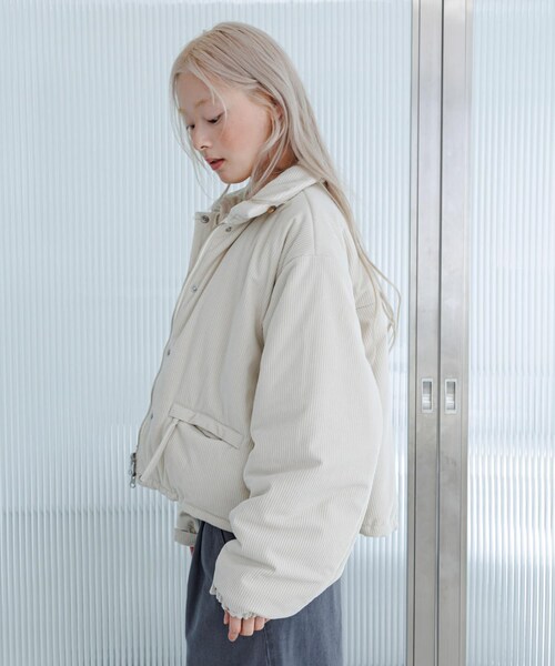 KBF（ケイビーエフ）の「リバーシブルパデッドジャケット（テーラードジャケット・レディース・IVO×IVO/BRN×CREAM/NAVY×BRN・one）」の6枚目の写真