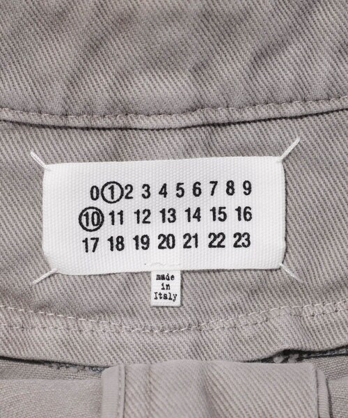 ADAM ET ROPE'(アダムエロペ)の「【Maison Margiela/メゾン マルジェラ】SPLICED DENIM JPN LIMITED(デニムパンツ・メンズ・ライトグレー・40/42/44)」の11枚目の写真
