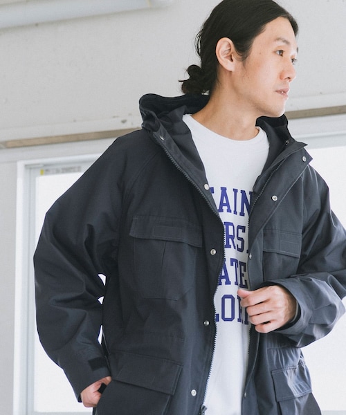 URBAN RESEARCH DOORS（アーバンリサーチドアーズ）の「『別注』SIERRA DESIGNS×DOORS　MOUNTAIN PARKA（マウンテンパーカー・メンズ・Blue Gray/Greige/Ink Black・M/L）」の20枚目の写真