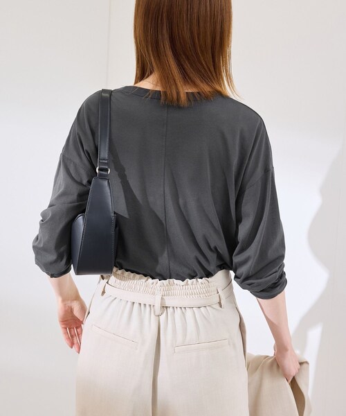 ROPE' PICNIC(ロペピクニック)の「シアーロングTシャツ(Tシャツ/カットソー・レディース・チャコール/ライトグレー/ホワイト/ピンク・38)」の13枚目の写真