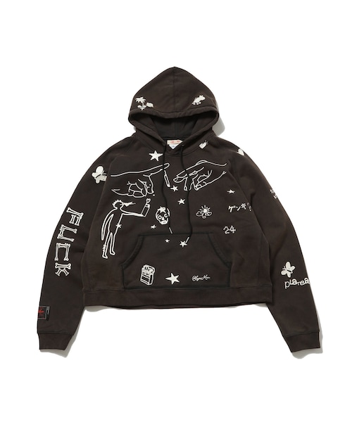 ADAM ET ROPE'(アダムエロペ)の「【PLATEAU STUDIO/プラトー スタジオ】x SYU.Man illustrator hoodie(パーカー・メンズ・ブラック/キナリ・2/3)」の5枚目の写真