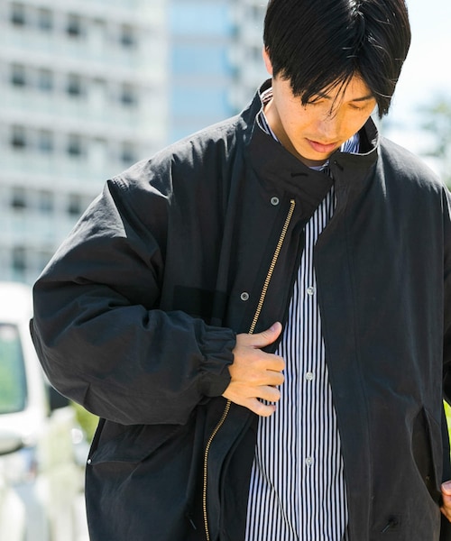 ITEMS URBANRESEARCH(アイテムズ アーバンリサーチ)の「中綿ライナー付 フードレスモッズコート(モッズコート・メンズ・KHK/BLK・M/L)」の9枚目の写真
