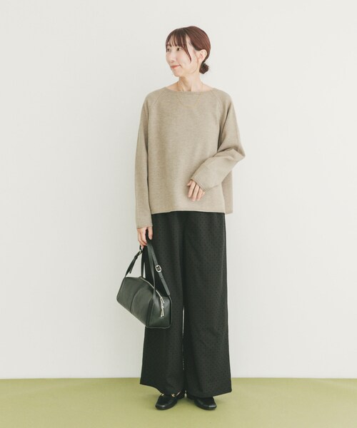 ITEMS URBANRESEARCH（アイテムズ アーバンリサーチ）の「『洗濯可』クルーネックラグランニット（ニット/セーター・レディース・GRY/L.PNK/NVY/BEG/RED・Free）」の16枚目の写真