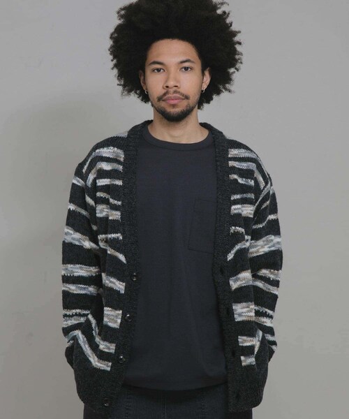 URBAN RESEARCH Sonny Label（アーバンリサーチサニーレーベル）の「ウール混スペースダイニットカーディガン（カーディガン/ボレロ・メンズ・ブラック/ネイビー/ベージュ・M/L）」の4枚目の写真