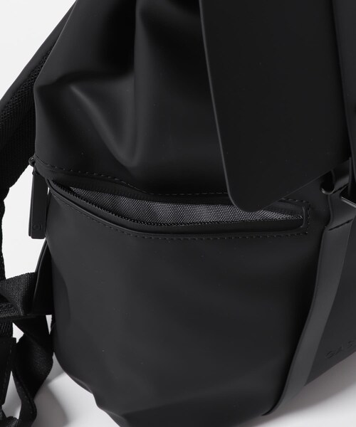 SENSE OF PLACE by URBAN RESEARCH（センスオブプレイスバイアーバンリサーチ）の「GASTON LUGA　Splash 2.0 - 13（バックパック/リュック・メンズ・BLACK・one）」の7枚目の写真