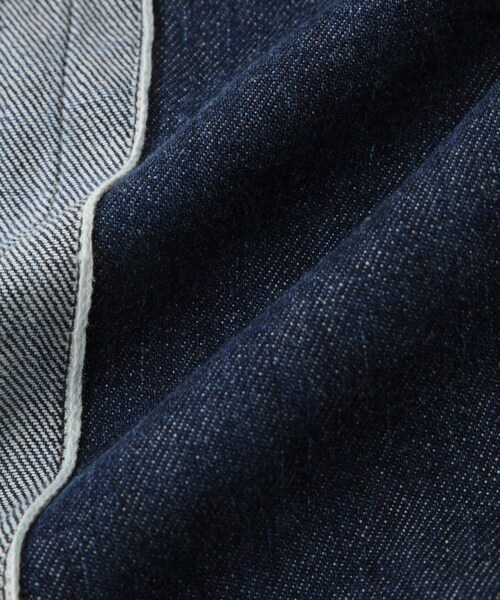 ADAM ET ROPE'(アダムエロペ)の「【THOUSANDS/サウザンズ】SELVAGE DENIM TRUCK JACKET(デニムジャケット・メンズ・ブラック/ネイビー・L/M)」の16枚目の写真