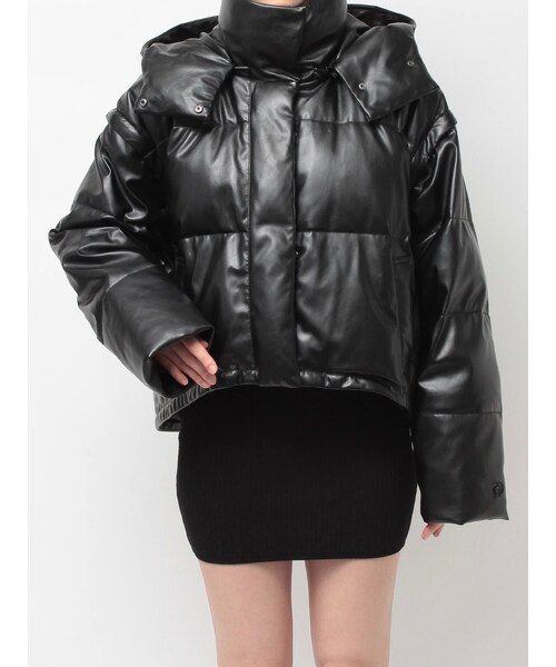 GYDA（ジェイダ）の「2WAYフェイクレザーミドル丈ダウンコート（ダウンジャケット/コート・レディース・オフホワイト/ブラック・F）」の5枚目の写真