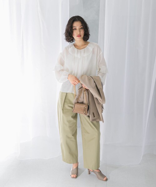 URBAN RESEARCH ROSSO（アーバンリサーチロッソ）の「『WEB/一部店舗限定カラー』楊柳フリルブラウス（シャツ/ブラウス・レディース・SAX/WHITE/YELLOW/PINK・FREE）」の14枚目の写真