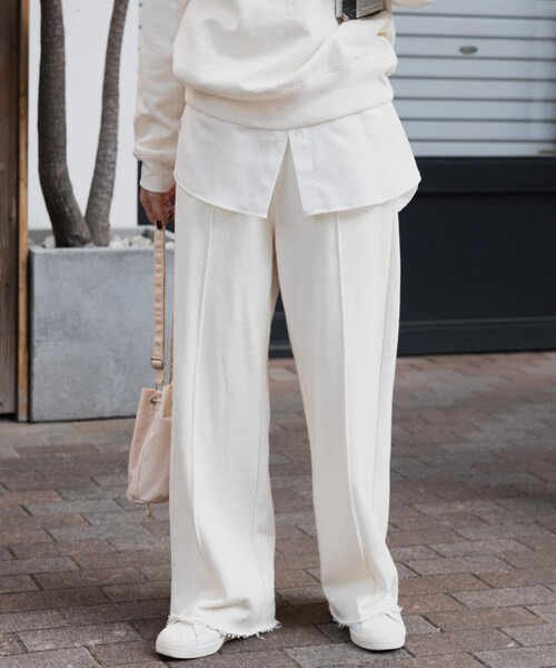 URBAN RESEARCH DOORS（アーバンリサーチドアーズ）の「FORK&SPOON　スーピマコットン混反毛スウェットパンツ（スウェットパンツ・レディース・IVORY/INKBLACK・1/2）」の16枚目の写真