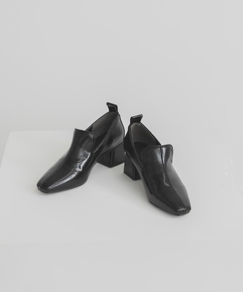 KBF(ケイビーエフ)の「セミスクエアトゥパンプス(パンプス・レディース・KHAKI/BLACK・36/37/38)」の16枚目の写真