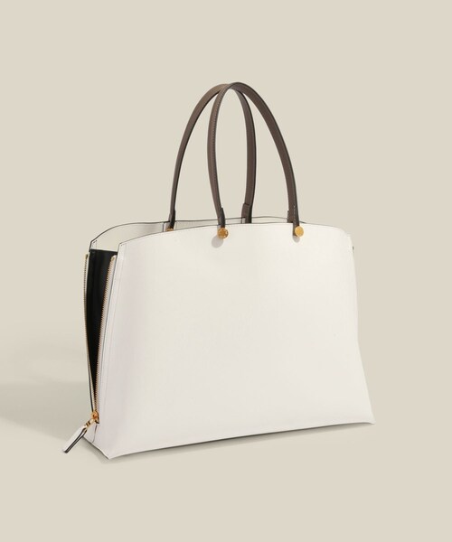 ROPE'（ロペ）の「【E'POR】Y BAG Medium+【WEB限定/一部店舗限定】【通勤】【A4/PC対応】（トートバッグ・レディース・グレー系/ホワイト系/カーキ系/グレー・F）」の5枚目の写真