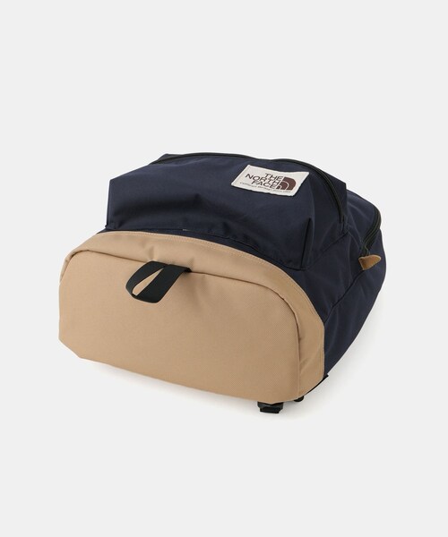 ROPE' PICNIC(ロペピクニック)の「【KIDS/キッズ】【THE NORTH FACE/ザ・ノース・フェイス】K Berkeley(バックパック/リュック・キッズ・ベージュ/ネイビー・F)」の8枚目の写真