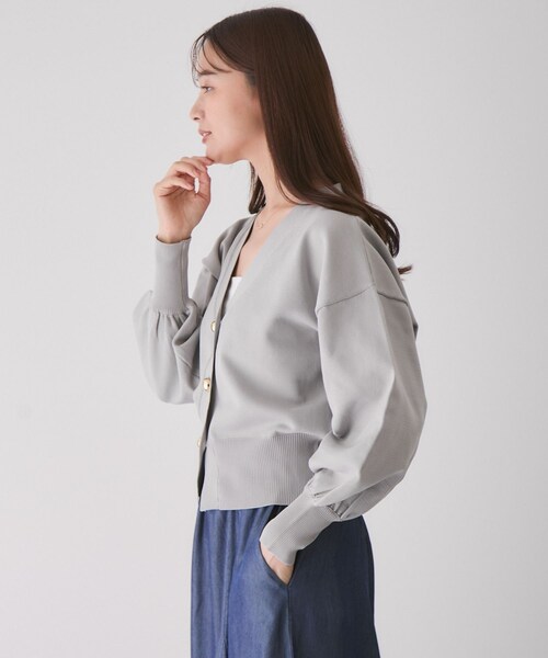 Jayro（ジャイロ）の「Vネックカーディガン（カーディガン/ボレロ・レディース・ブラック/チャコール/グレー/オフホワイト/ダークブラウン・M）」の22枚目の写真