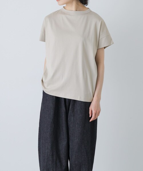 かぐれ(カグレ)の「handvaerk BOTTLE NECK SHORT-SLEEVE T-SHIRT(Tシャツ/カットソー・レディース・IRON/FOAM/LIME GREEN・S)」の11枚目の写真