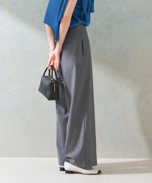 URBAN RESEARCH ROSSO（アーバンリサーチロッソ）の「ストレートスラックス（その他パンツ・レディース・GRAY/CAMEL・36/38/TALL）」の4枚目の写真