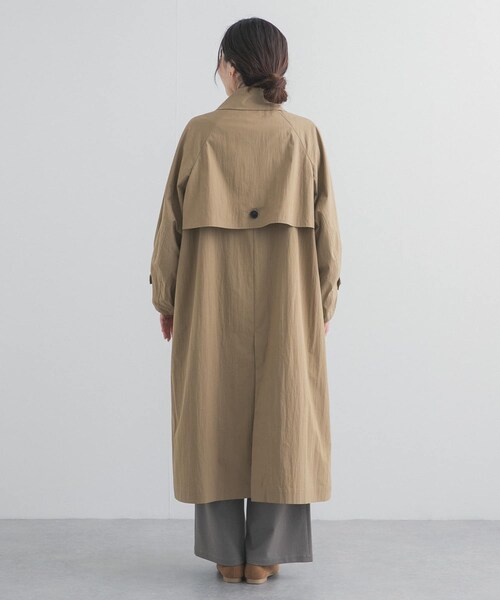 URBAN RESEARCH DOORS(アーバンリサーチドアーズ)の「袖ボリュームスタンドコート(ステンカラーコート・レディース・L.BEIGE/BEIGE・Free)」の4枚目の写真