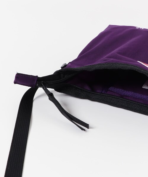 URBAN RESEARCH DOORS(アーバンリサーチドアーズ)の「DANTON SAINT-OUEN 1.2(ショルダーバッグ・メンズ・MUSTARD/RED/CHARCOAL/BLACK/GREIGE/PURPLE・one)」の20枚目の写真