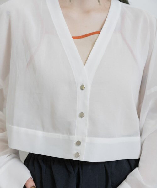 THE GOODLAND MARKET（ザグッドランドマーケット）の「『別注』MIDIUMISOLID×TGM　Organic cotton sheer cardigan（カーディガン/ボレロ・レディース・OFF/BLACK・one）」の17枚目の写真