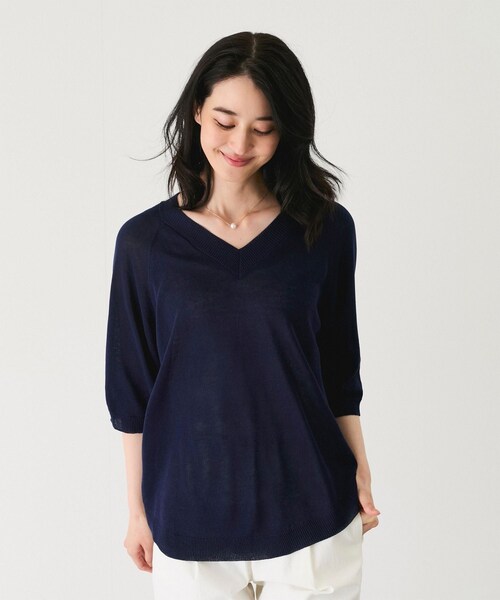 Jayro（ジャイロ）の「Ｖネック5分袖ニットトップス　　（ニット/セーター・レディース・グレー/ベージュ/モスグリーン/ネイビー/ブルー/ピンク/イエロー・F）」の9枚目の写真