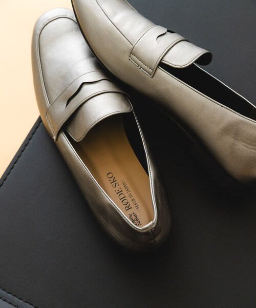 RODE SKO（ロデスコ）の「『MADE IN JAPAN』ソフトコインローファー（ローファー・レディース・SILVER/BLACK/GUN METAL/NAVY/BLACK/S/CAMEL/S・36/37/38）」の6枚目の写真