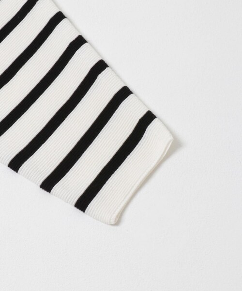 ITEMS URBANRESEARCH（アイテムズ アーバンリサーチ）の「バナナスリーブニット（ニット/セーター・レディース・OFF×BLK/RED/GRY/NVY×OFF・FREE）」の11枚目の写真