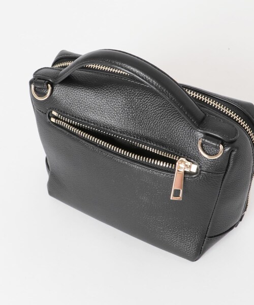 RODE SKO（ロデスコ）の「レザーフロントジップショルダーバッグ（ショルダーバッグ・レディース・BLACK/CHOCO・-）」の19枚目の写真