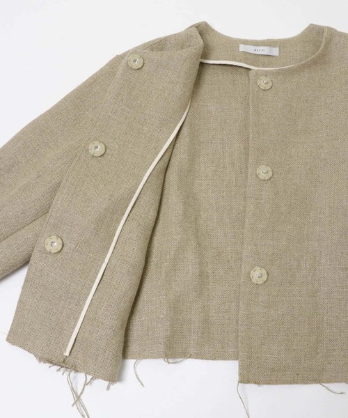 URBAN RESEARCH DOORS（アーバンリサーチドアーズ）の「ARCHI　HEAVYLINENJACKET（ノーカラージャケット・レディース・BEIGE・S）」の4枚目の写真