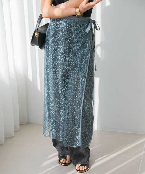 URBAN RESEARCH ROSSO（アーバンリサーチロッソ）の「フラワースパンコールレーススカート（スカート・レディース・sax/off・FREE）」の17枚目の写真