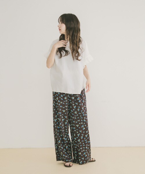 ITEMS URBANRESEARCH(アイテムズ アーバンリサーチ)の「ダブルフリルブラウス(シャツ/ブラウス・レディース・SRP/WHT/BRN・FREE)」の9枚目の写真