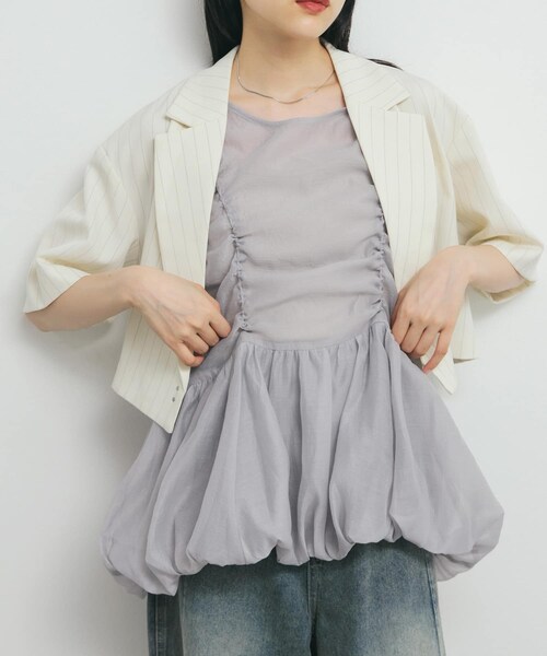 KBF（ケイビーエフ）の「ドロストバルーンスリーブレストップス（チュニック・レディース・IVORY/MAUVE GRAY/BLACK・one）」の3枚目の写真