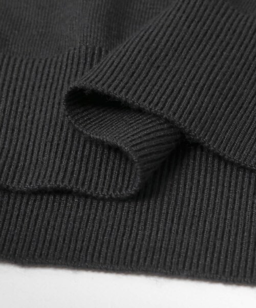 URBAN RESEARCH ROSSO（アーバンリサーチロッソ）の「イタリア糸メリノウールニットポロシャツ（ニット/セーター・メンズ・GREIGE/GRAY/DARK BROWN/NAVY/BLACK・M/L）」の16枚目の写真