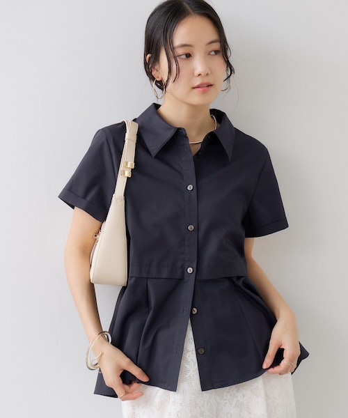 VIS(ビス)の「ペプラム切替キャップスリーブシャツ(シャツ/ブラウス・レディース・ネイビー/サックス/ピンク・F)」の1枚目の写真