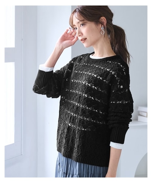 nissen（ニッセン）の「＜大きいサイズ＞透かし編ニットプルオーバー（ニット/セーター・レディース・赤/黒・L/LL/3L/4L/5L/6L/8L/10L）」の2枚目の写真