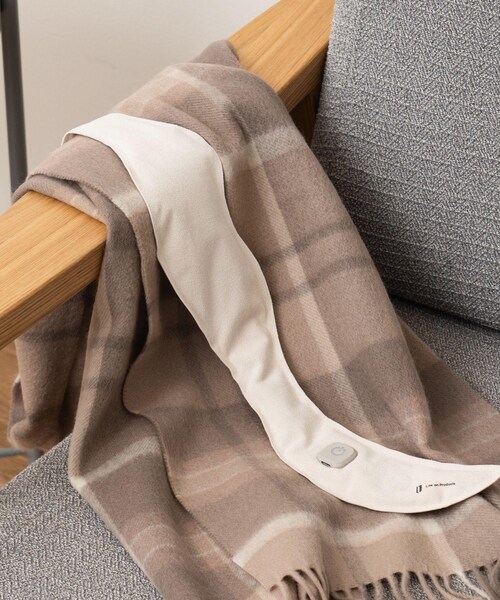 ROPE' PICNIC(ロペピクニック)の「充電式ホットスカーフ(バンダナ/スカーフ・レディース・グレー/キナリ・F)」の2枚目の写真