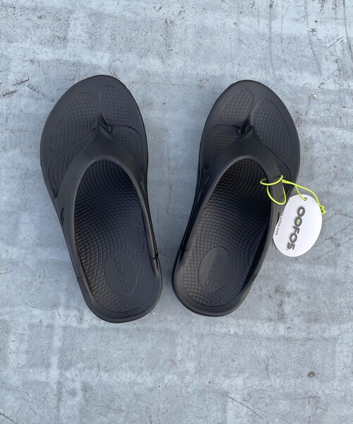 URBAN RESEARCH DOORS（アーバンリサーチドアーズ）の「OOFOS　OOriginal（サンダル・レディース・NeptuneBlu/Black/Nomad/Slate・6/7）」の6枚目の写真