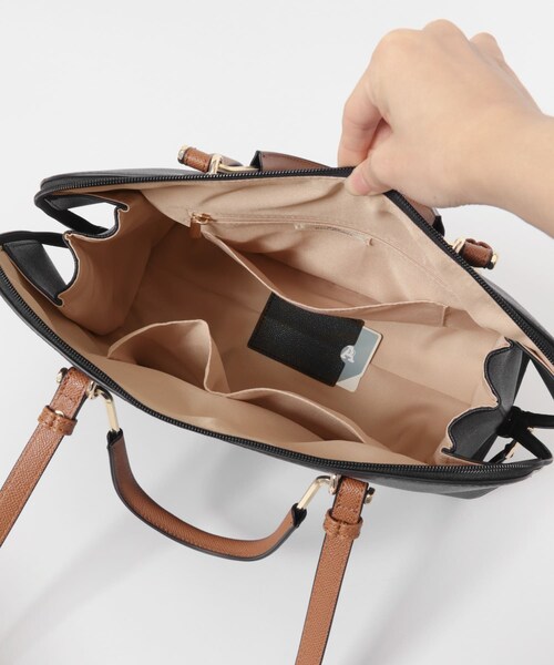 RODE SKO（ロデスコ）の「『インフルエンサーayaさんコラボ』2WAYハンドバッグ（ハンドバッグ・レディース・BLACK/MOCHA/L.BEIGE・One）」の20枚目の写真